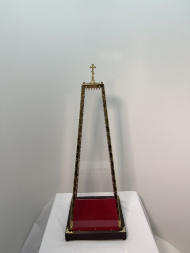 Capac pentru Chivot 35×15 h=70 cu ușă, din sticlă organică cu elemente din bulat tăiate cu laser și cu cruce turnată