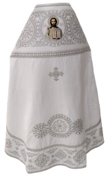 Veșmânt preoțesc brodat pe gabardină, broderie „Cerc” cu galon aplicat