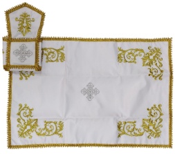 Acoperăminte și văl liturgic cu broderie „Foculeț”, cu galon cusut