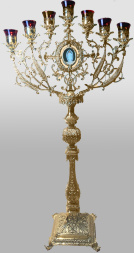 Candelabru cu șapte brațe pentru altar, turnat, alamă. Nr. 11 - 1