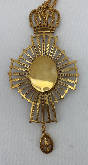 Cruce pectorală 17x9cm, aur.