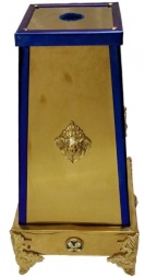 Suport 31x31cm bază 18,5x18,5cm partea superioară (înălțime 60cm), cruce mică, picioare turnate, îngeri, nasturi