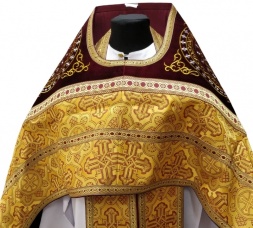 Veșmânt preoțesc combinat din brocart „Crucea Solară”, cu epitrahil brodat, broderie „Cerc”