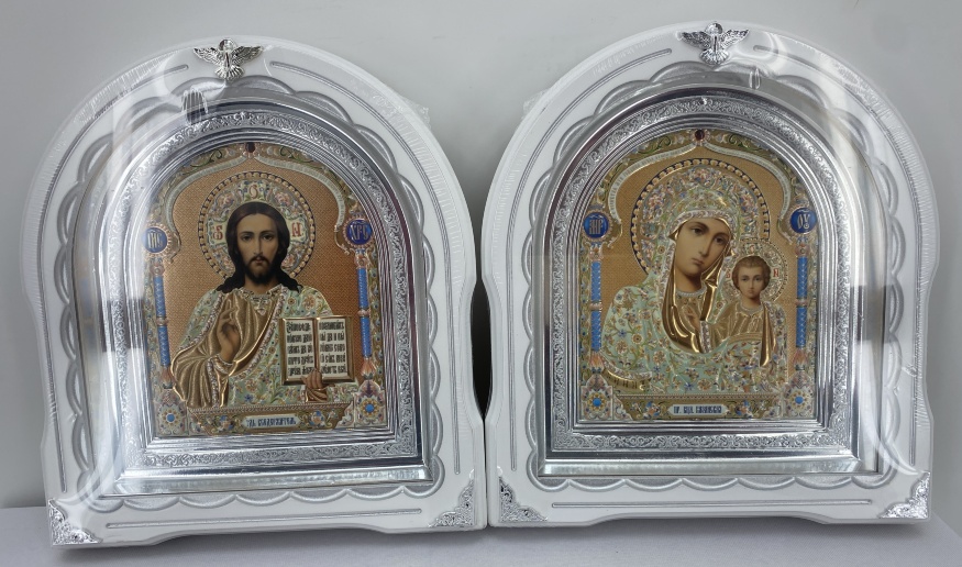 Icoane „Perechea de cununie” (cupol liturgic galben albastru, fond alb, argintiu patinat, ramă argintie) 27x25cm