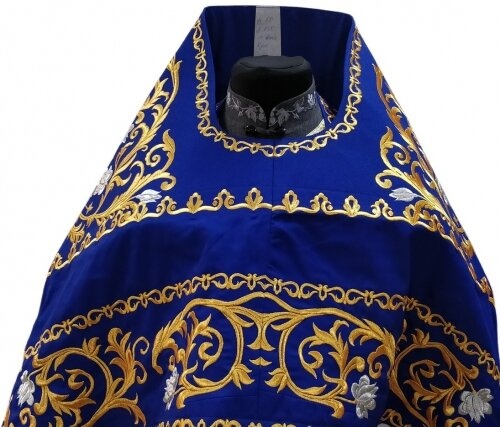 Vesminte preoțești brodate pe gabardină, broderie „Trandafir” cu galon brodat