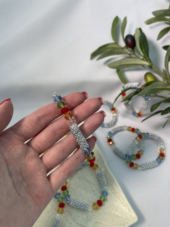 Brățară colorată