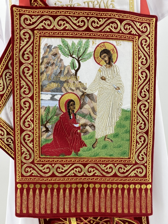 Vesminte preoțești combinate brodate pe catifea, cu icoane brodate, broderie „Pascală”