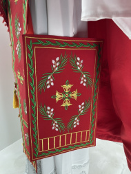Veșminte preoțești brodate pe gabardin, broderie „Pisicuțe” cu galon brodat