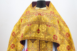 Vesminte preoțești din brocart turcesc „Crucea Iviră” cu galon aplicat