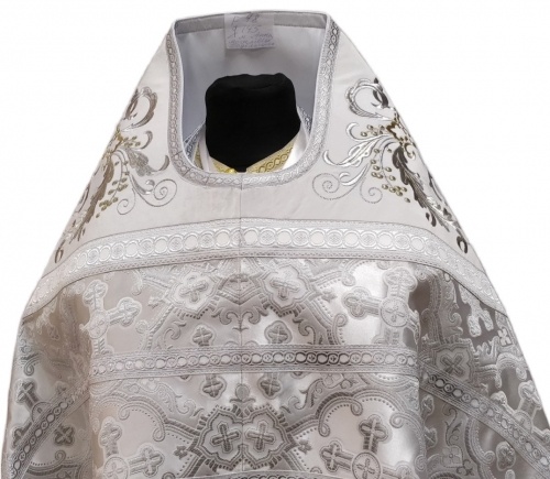 Veșminte preoțești combinate din brocart „Crucea Florovsky”, cu epitrahil brodat, Broderie „Broderie nouă”