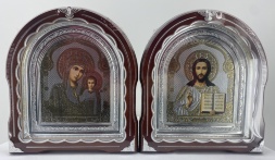 Icoane „Perechea de cununie” litografiată, pictură cu flori, suport argintiu, ramă argintie, 27×25cm