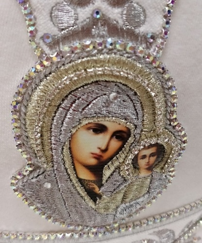 Mitra „Cruce” albă