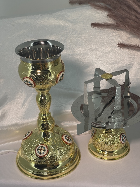 Potir-cupă cu accesorii (1343)