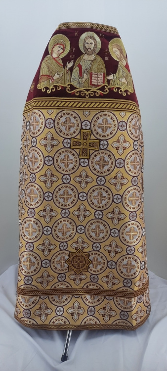 Veșmânt preoțesc combinat din brocart, cu epitrahil brodat