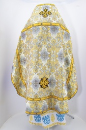 Veșmânt preoțesc din brocart turcesc cu galon aplicat