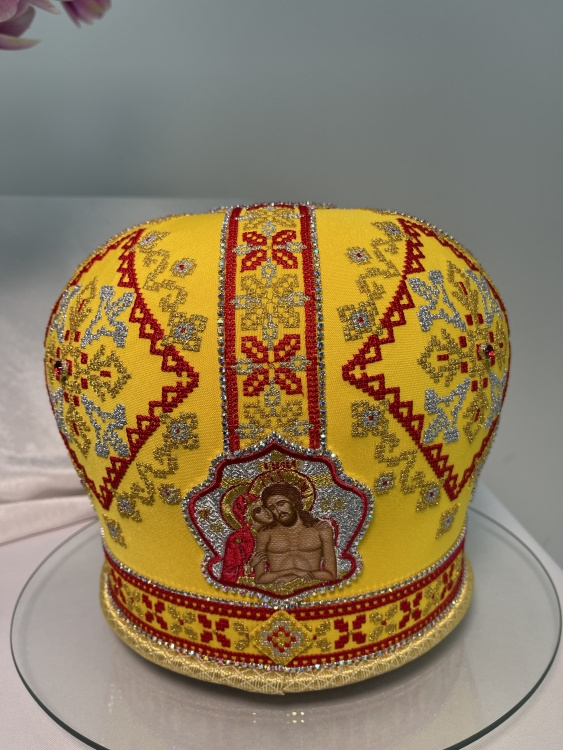 Mitra „Broderie Ucraineană”