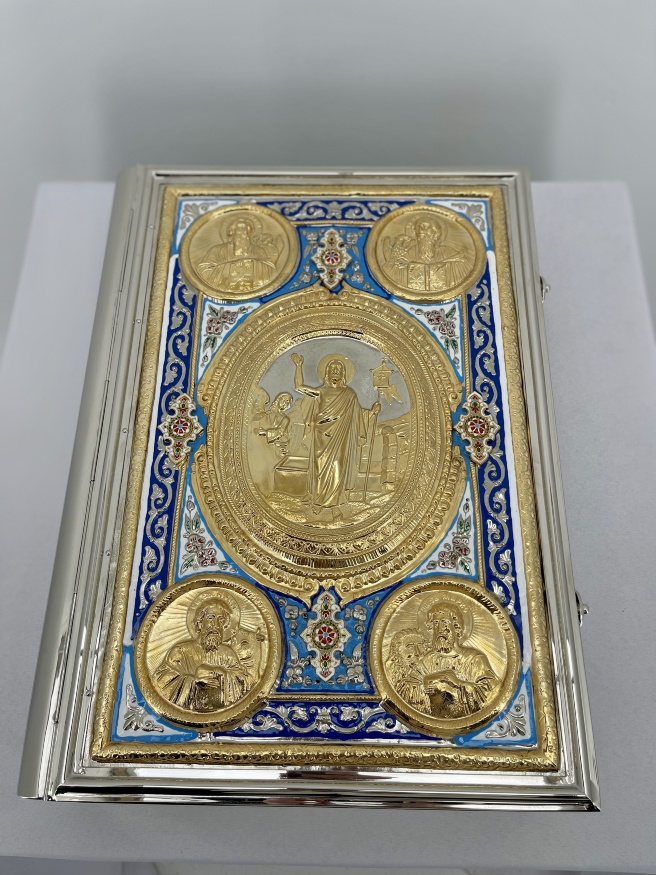 Evanghelie de altar (în limba slavonă bisericească) 46х34х9cm