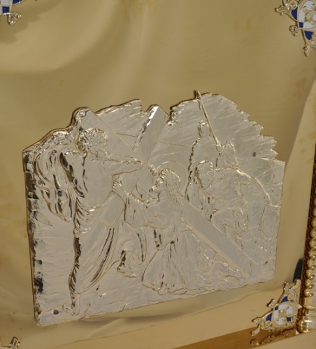 Masa de panihidă cu icoană