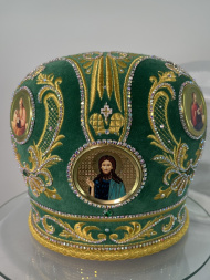 Mitra „Coroană”