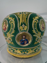 Mitra „Coroană”