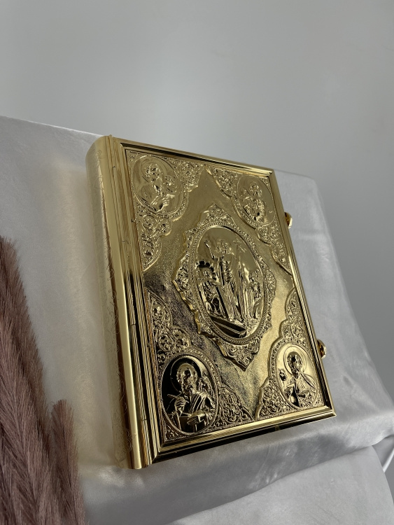 Evanghelie de Altare (în limba slavonă bisericească) 28×22cm