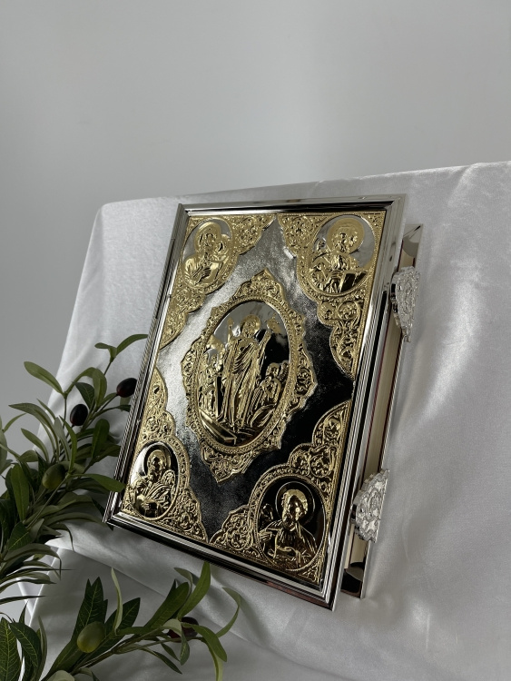 Evanghelie de altar (în limba slavonă bisericească) 28×22cm