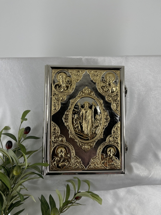 Evanghelie de altar (în limba slavonă bisericească) 28×22cm