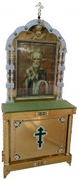 Chivot cu 3 coloane cu icoana Sfântului Nicolae