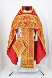 Veșminte preoțești combinate din brocart, cu epitrahil brodat, broderie "Paștală"