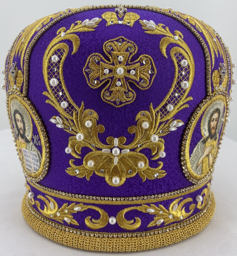 Mitra „Coroană”