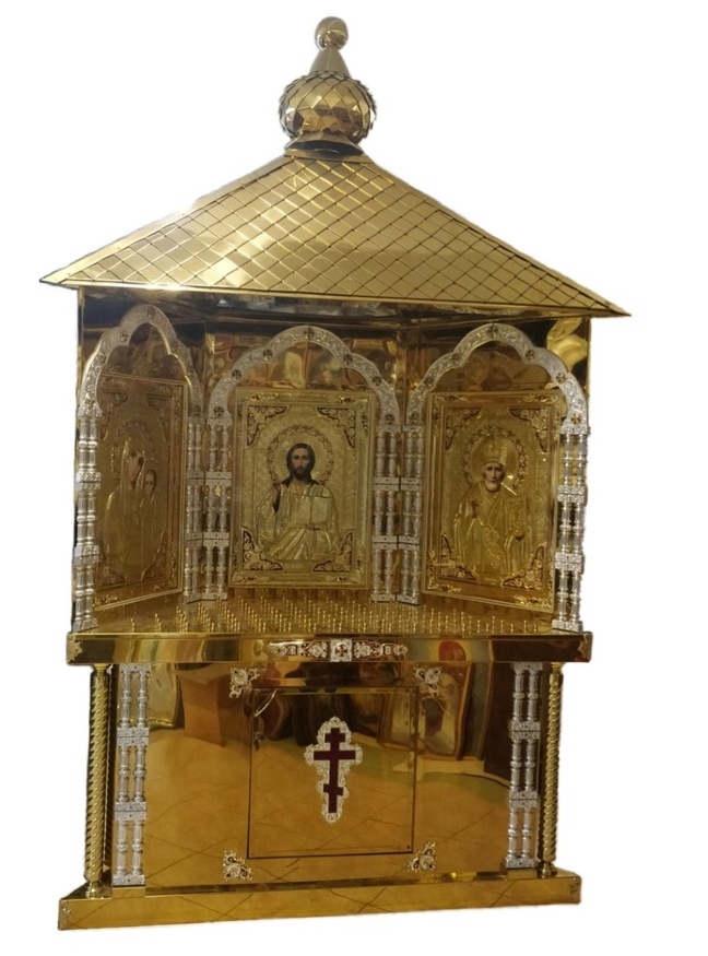 Chivot de parastas pentru 104 lumânări