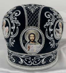 Mitra „Coroană”