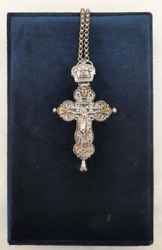 Cruce pectoral – relicvar 12x6,5cm (placare cu nichel)