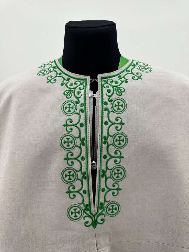 Vesminte preoțești croială grecească, brodate pe in-gabardin cu galon aplicat, broderie „Antic”