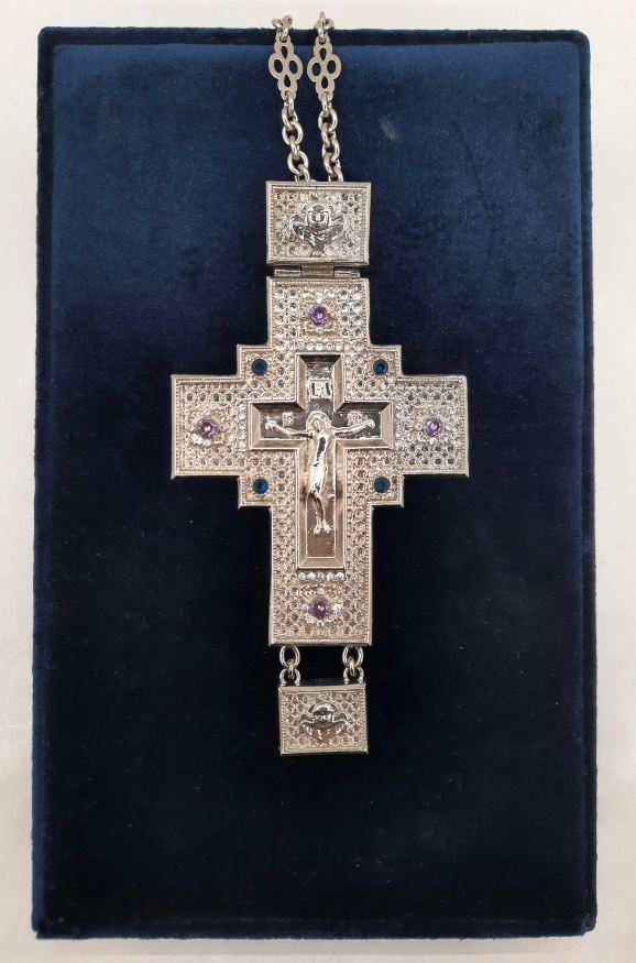 Cruce pectorală 15,5×8 cm (placare cu nichel)