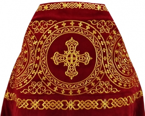 Veșmânt preoțesc, brodat pe catifea, broderie „Cerc” cu galon brodat