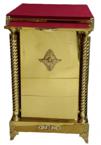 Жертвенник с выдвижной полкой 70х60 см (высота 99 см)