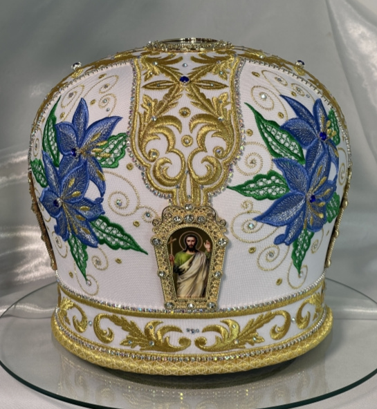 Митра «Клематис»