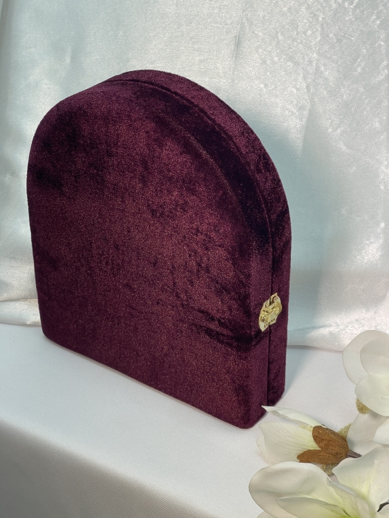 Икона складная в бархате