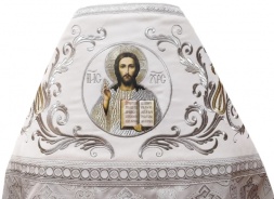 Облачение священника комбинированное из парчи "Флоривский крест" с вышитым омофором, вышивка "Новая вышивка"