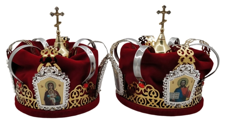 Венцы (пара) диаметр 20 см, высота 25 см