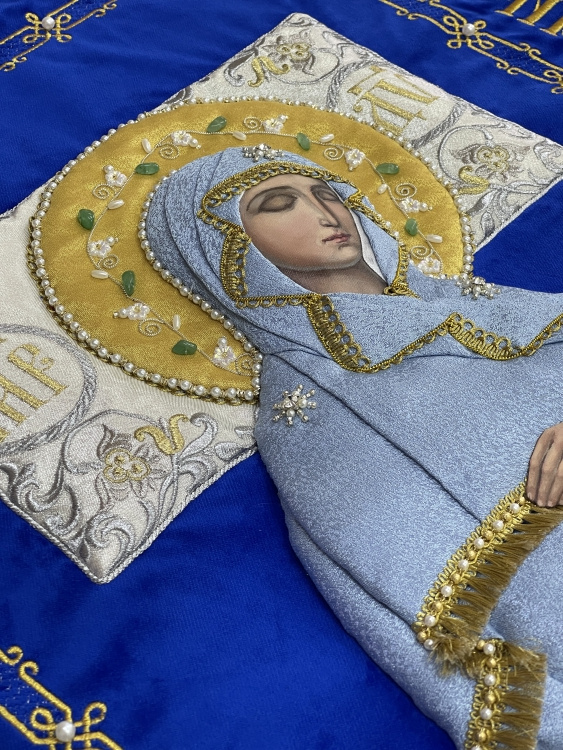 Звісно, будь ласка, надайте текст для перекладу.