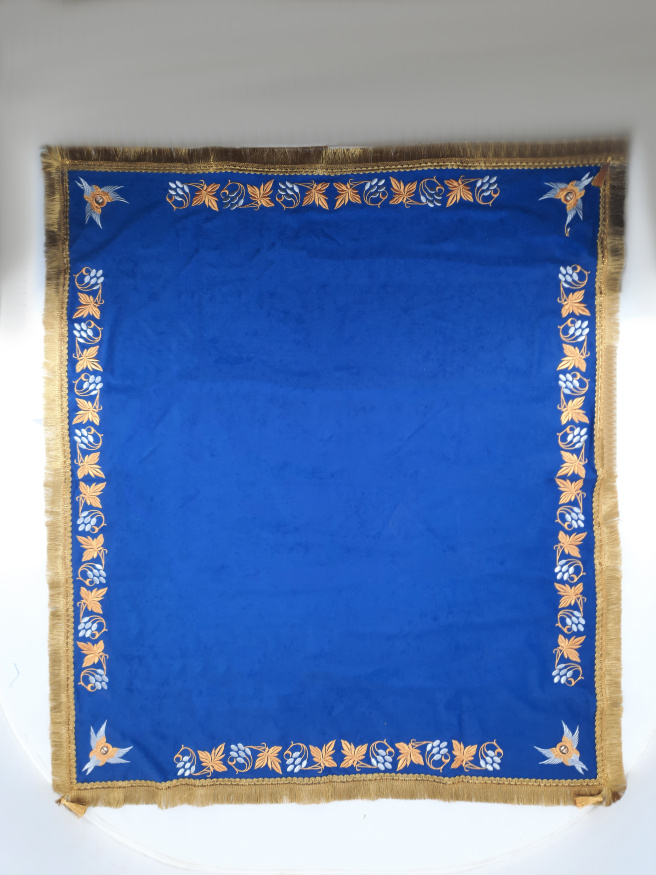 Накидка «Виноград», с недорогой бахромой