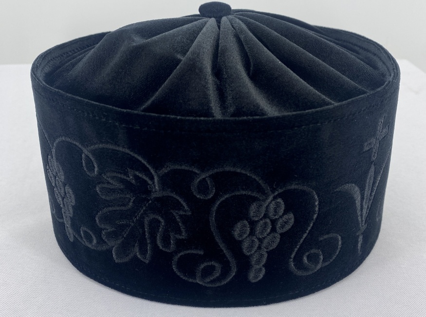 Скуфия греческая бархатная с вышивкой «виноград»