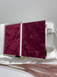 Евангелие напрестольное, на украинском языке, 32×23×8