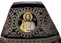 Облачение священника комбинированное из парчи «Патриарший крест» с вышитым оплечьем, вышивка «Новая вышивка»