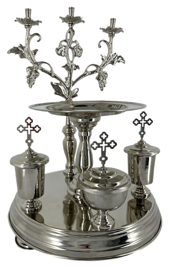 Литейное блюдо никелированное, диаметр 31 см, высота 43 см