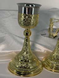 Потир-чаша с принадлежностями (1352)