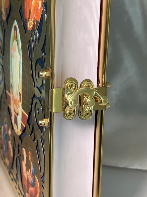 Евангелие напрестольное (на церковнославянском языке) 26,5х21х4,5