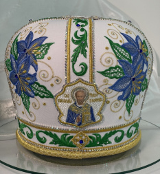 Митра «Клематис»